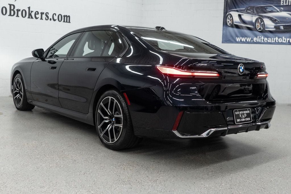 Used 2026 BMW 740i xDrive AWD/4WD image 6