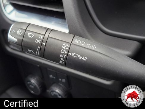 Used 2024 Chevrolet Tahoe Premier RWD image 33