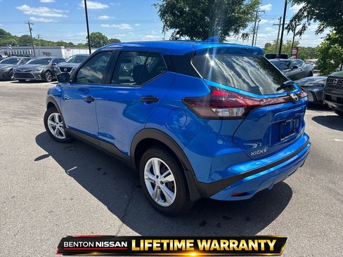 Used 2025 Nissan Kicks Play S FWD image 6