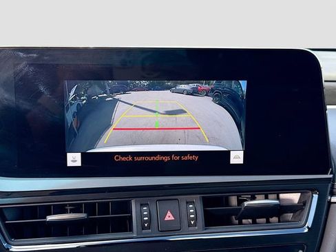 Used 2024 Lexus ES 350 Luxury w/ Technology Package image 13