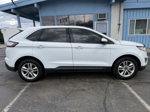 Used 2017 Ford Edge SEL w/ Equipment Group 201A FWD image 6