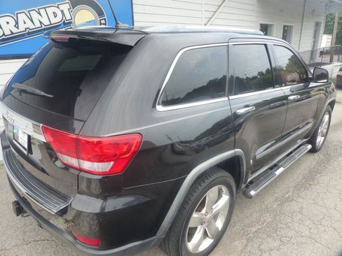 Used 2012 Jeep Grand Cherokee Overland Summit RWD image 5