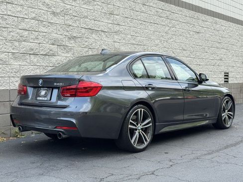 Used 2017 BMW 340i Sedan RWD image 3
