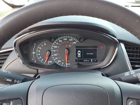 Used 2021 Chevrolet Trax LT w/ Driver Confidence Package FWD image 20