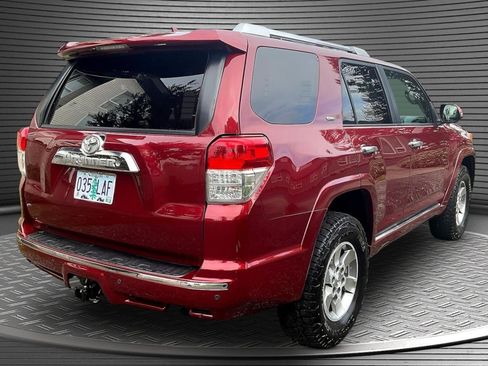 Used 2011 Toyota 4Runner SR5 w/ Convenience Pkg image 6