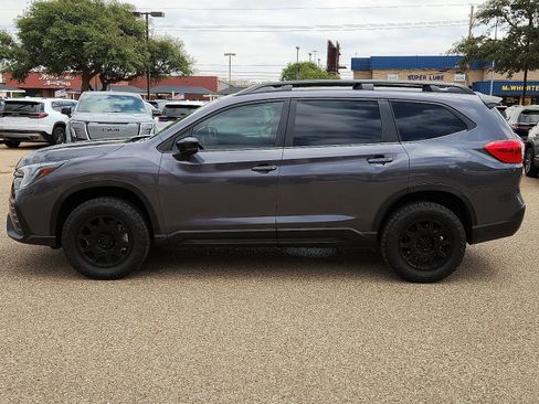 Used 2025 Subaru Ascent Bronze Edition AWD/4WD image 2