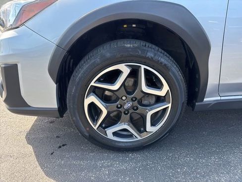 Used 2019 Subaru Crosstrek 2.0i Limited w/ Moonroof Package w/Navigation AWD/4WD image 9