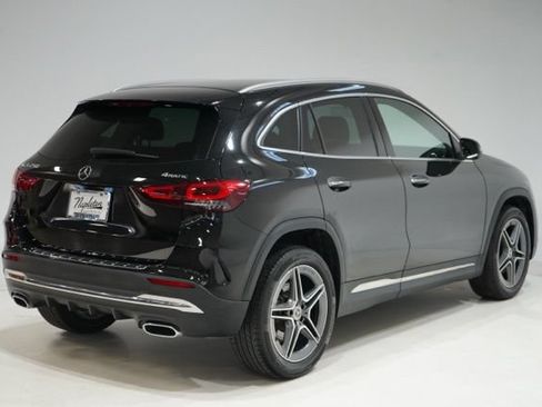 Used 2022 Mercedes-Benz GLA 250 4MATIC image 7
