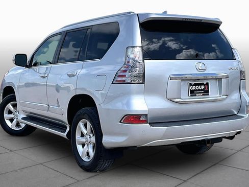 Used 2019 Lexus GX 460 w/ Navigation Package AWD/4WD image 10