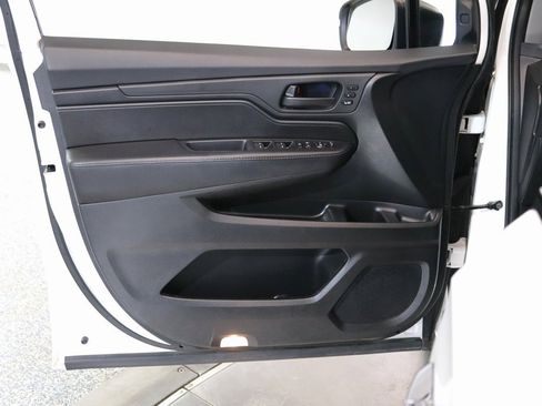 Used 2022 Honda Odyssey EX-L image 12