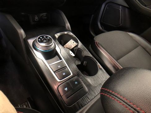 Used 2025 Ford Escape ST-Line AWD/4WD image 18