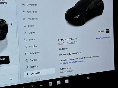 Used 2023 Tesla Model Y Performance image 19