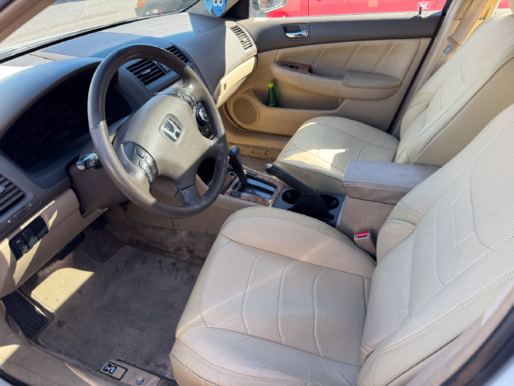 Used 2004 Honda Accord EX image 22