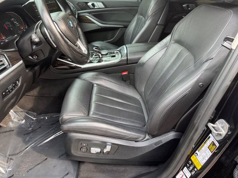 Used 2021 BMW X7 xDrive40i AWD/4WD image 9