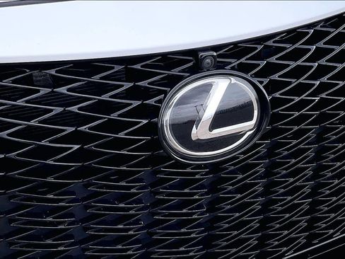 Used 2024 Lexus IS 500 image 29