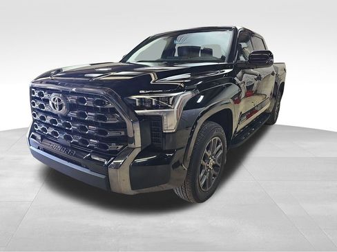 Used 2022 Toyota Tundra Platinum image 7