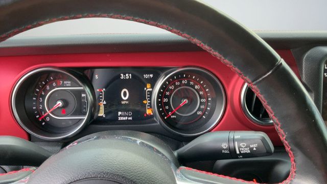 Used 2021 Jeep Gladiator Rubicon AWD/4WD image 14