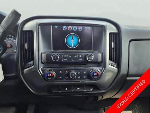 Used 2018 Chevrolet Silverado 1500 LT w/ All Star Edition AWD/4WD image 22