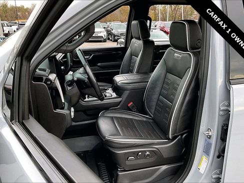 Used 2024 GMC Sierra 2500 AT4X image 21