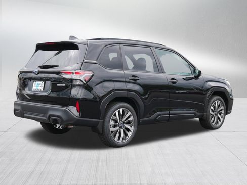 New 2026 Subaru Forester Touring AWD/4WD image 4