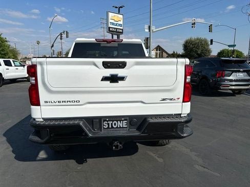 New 2026 Chevrolet Silverado 1500 ZR2 AWD/4WD image 7