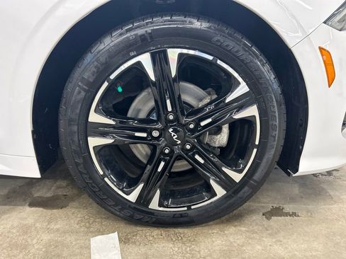 Certified 2024 Kia K5 GT-Line w/ GT-Line Premium Package AWD/4WD image 28