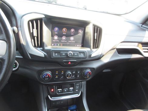 Used 2020 GMC Terrain SLE w/ Driver Convenience Package FWD image 25