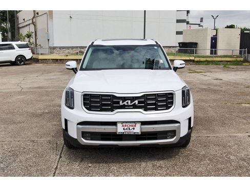 Certified 2024 Kia Telluride SX FWD image 2