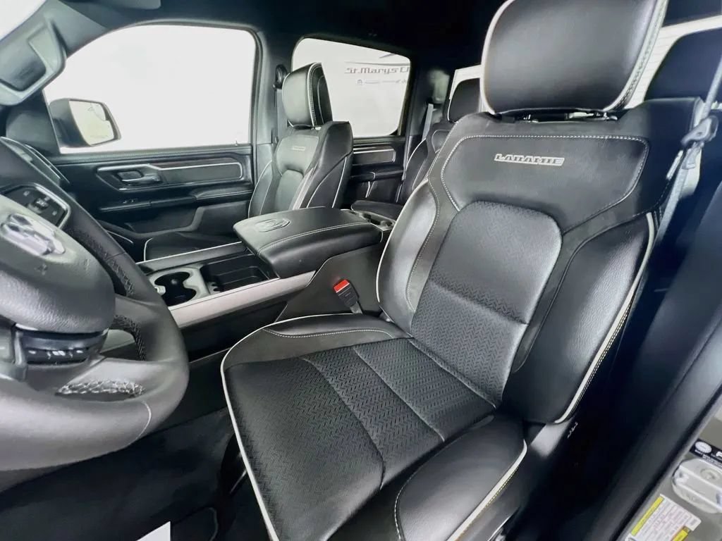Used 2026 RAM 1500 Laramie AWD/4WD image 23