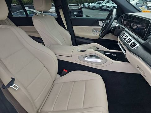 Used 2024 Mercedes-Benz GLE 350 4MATIC image 11