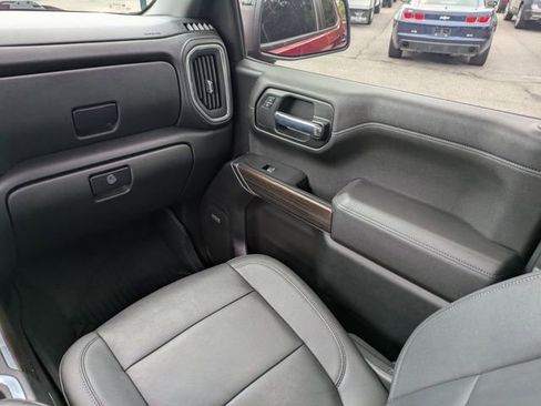 Used 2021 Chevrolet Silverado 1500 LT Trail Boss w/ Convenience Package II AWD/4WD image 18