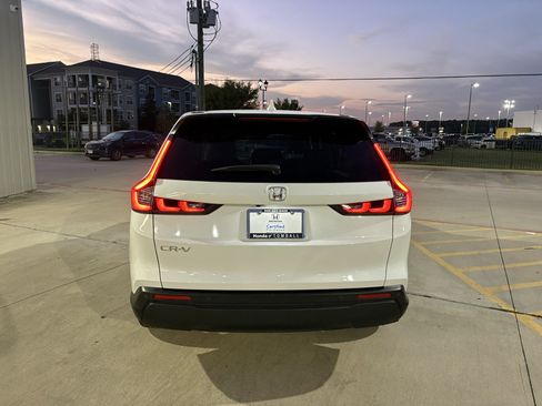 Certified 2025 Honda CR-V EX-L image 7