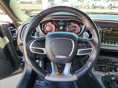 Used 2023 Dodge Challenger SRT Hellcat w/ Driver Convenience Group image 18