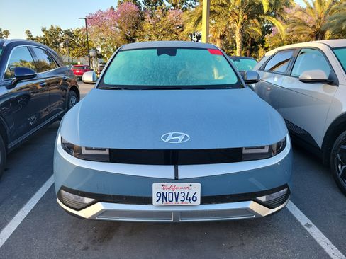 Used 2024 Hyundai Ioniq 5 SEL RWD image 2