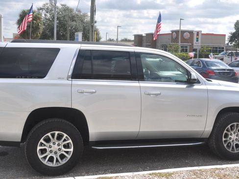 Used 2017 GMC Yukon SLT RWD image 6