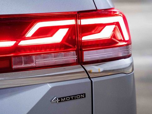 New 2026 Volkswagen Atlas SE image 7