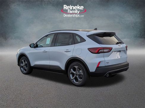 New 2025 Ford Escape ST-Line w/ Tech Pack #1 image 8