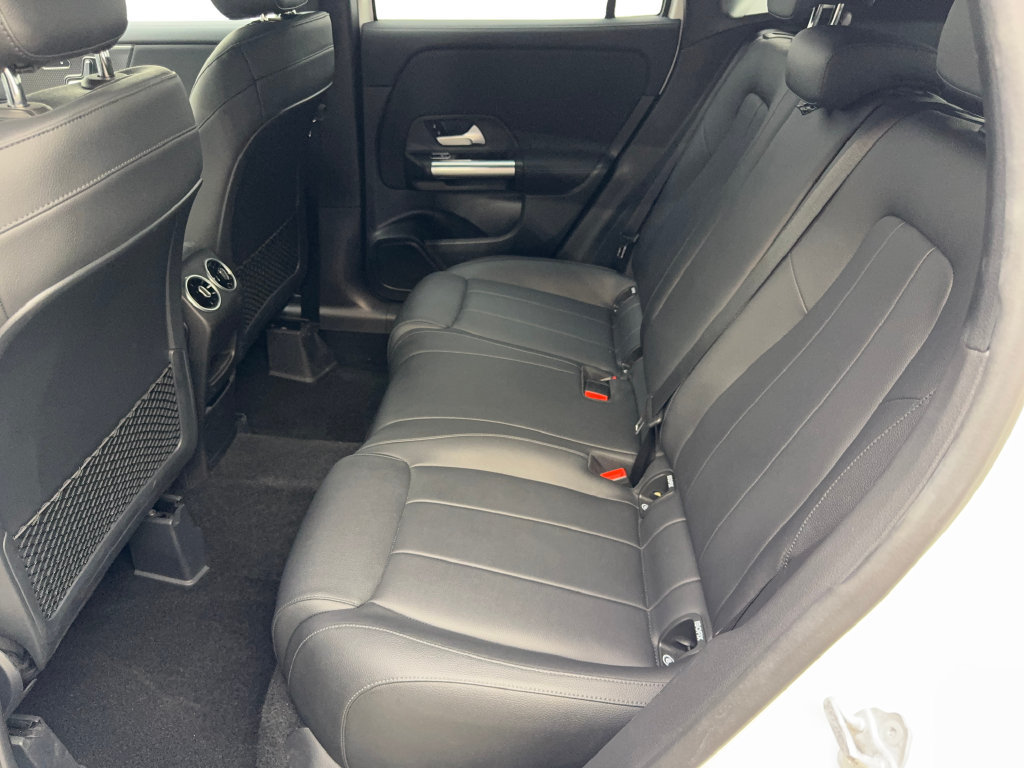 Used 2021 Mercedes-Benz GLA 250 image 32