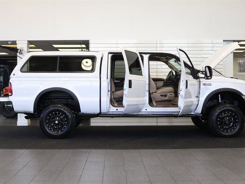 Used 2003 Ford F350 Lariat image 11