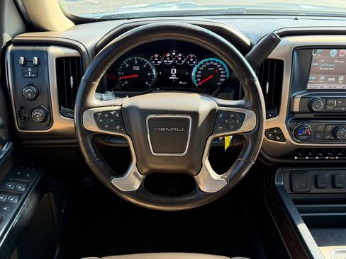 Used 2018 GMC Sierra 1500 Denali image 18