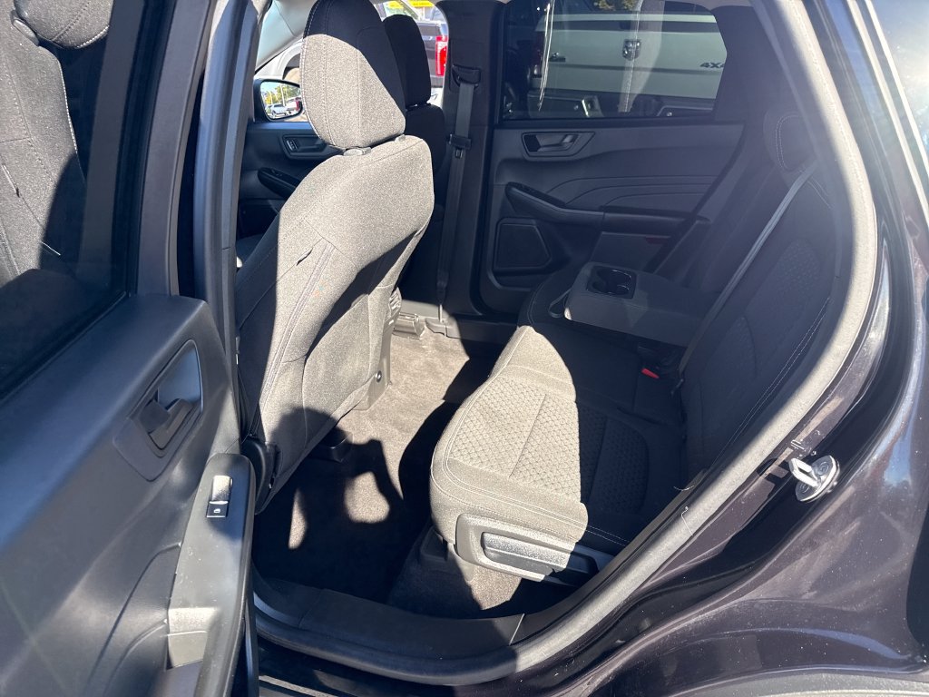 Used 2023 Ford Escape Active w/ Cold Weather Package FWD image 14