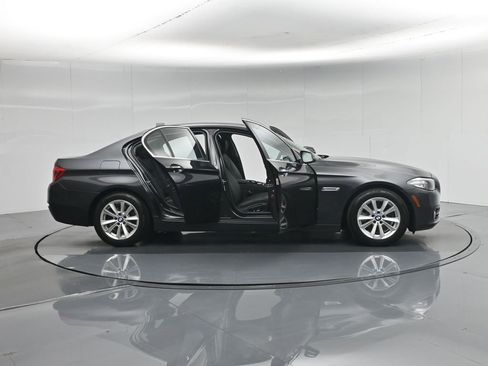 Used 2016 BMW 528i Sedan RWD image 4