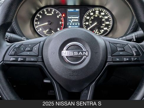 Used 2025 Nissan Sentra S image 13