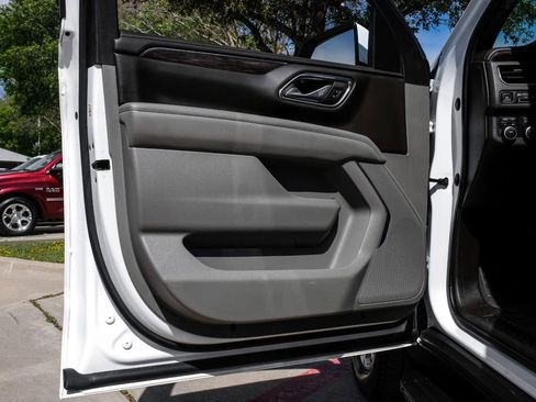 Used 2023 Chevrolet Tahoe LS image 43