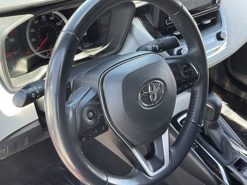 Used 2022 Toyota Corolla SE w/ Carpet Mat Package (TMS) FWD image 14