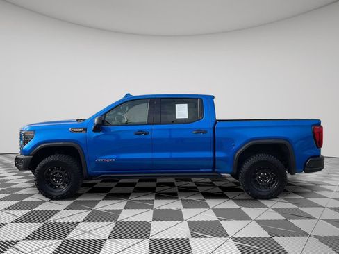 Used 2024 GMC Sierra 1500 AT4X w/ AT4X AEV Edition image 4