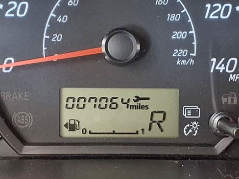 Used 2024 Mitsubishi Mirage G4 LE FWD image 28