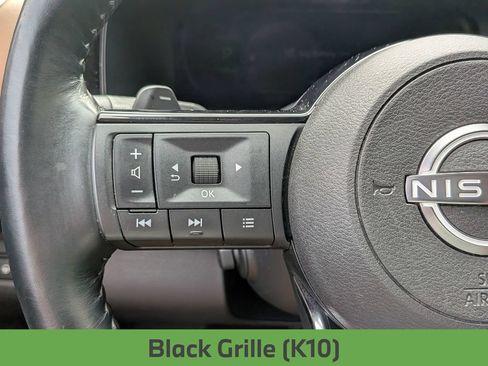 Used 2023 Nissan Pathfinder Platinum w/ Black Appearance Package FWD image 25