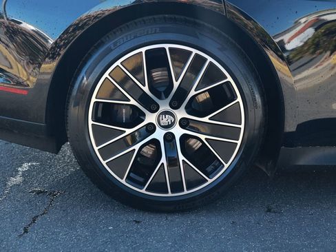 Used 2023 Porsche Taycan w/ Premium Package RWD image 9