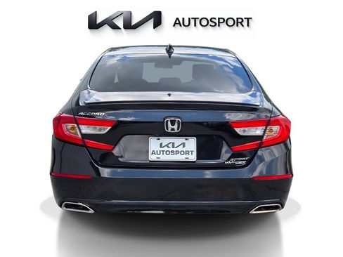 Used 2019 Honda Accord Sport image 8